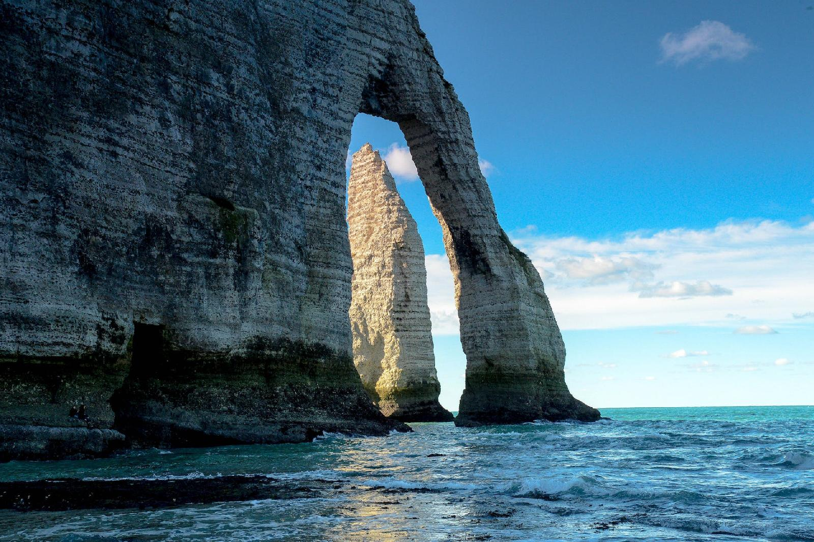 Les 15 meilleures activites a faire et a voir a etretat : un guide pour ne rien manquer !